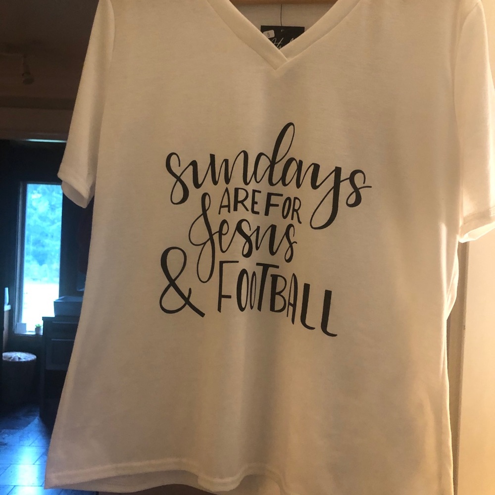 V neck Tee - Picture 6 of 6